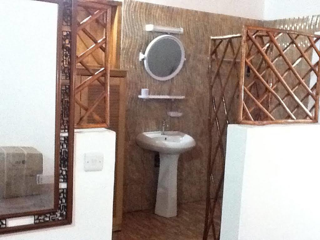 Coco Bay Guest House Anse Volbert Village  Bagian luar foto