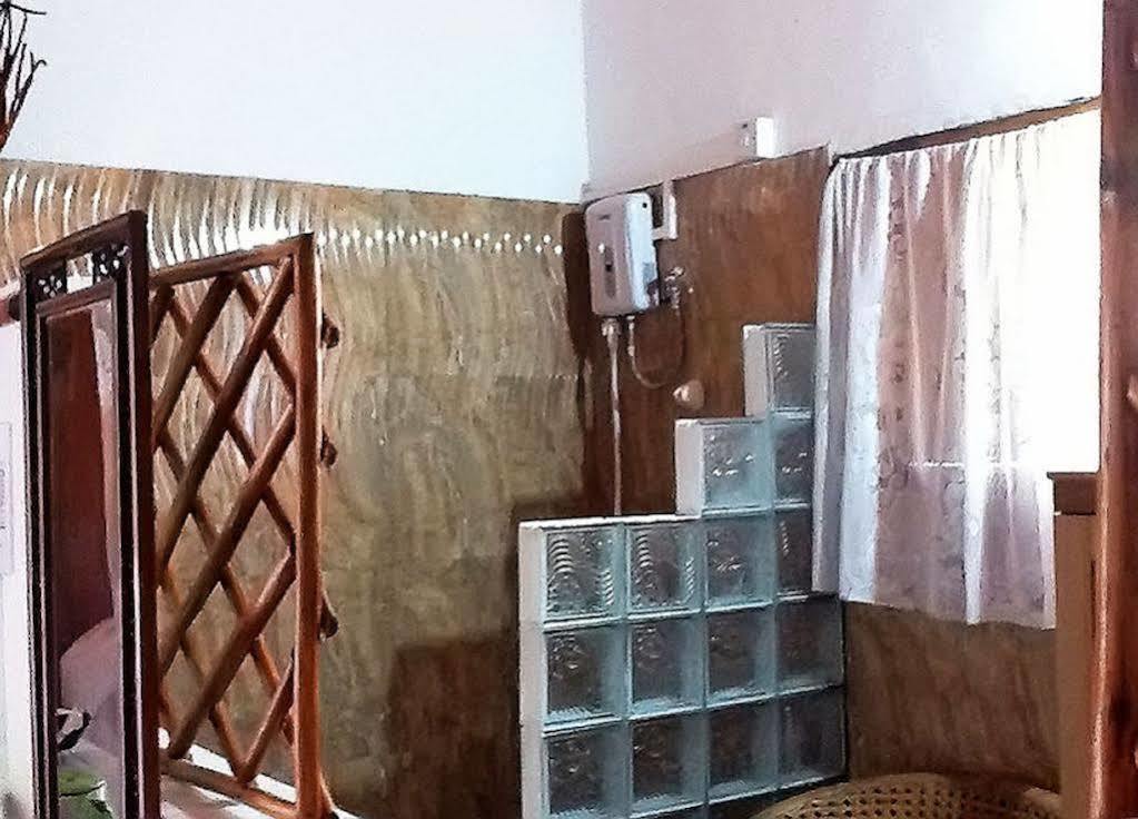 Coco Bay Guest House Anse Volbert Village  Bagian luar foto
